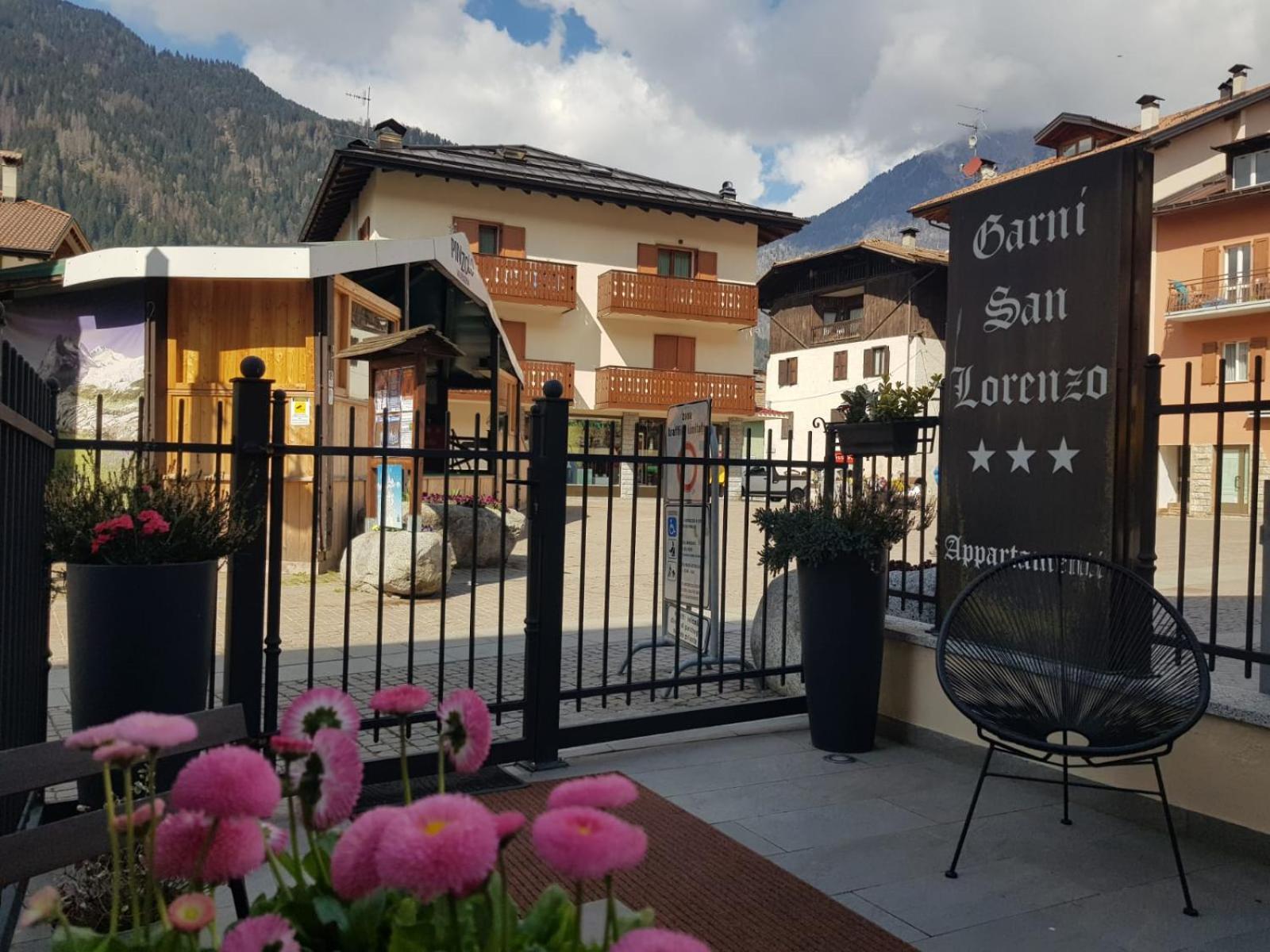 Hotel Garni San Lorenzo Pinzolo